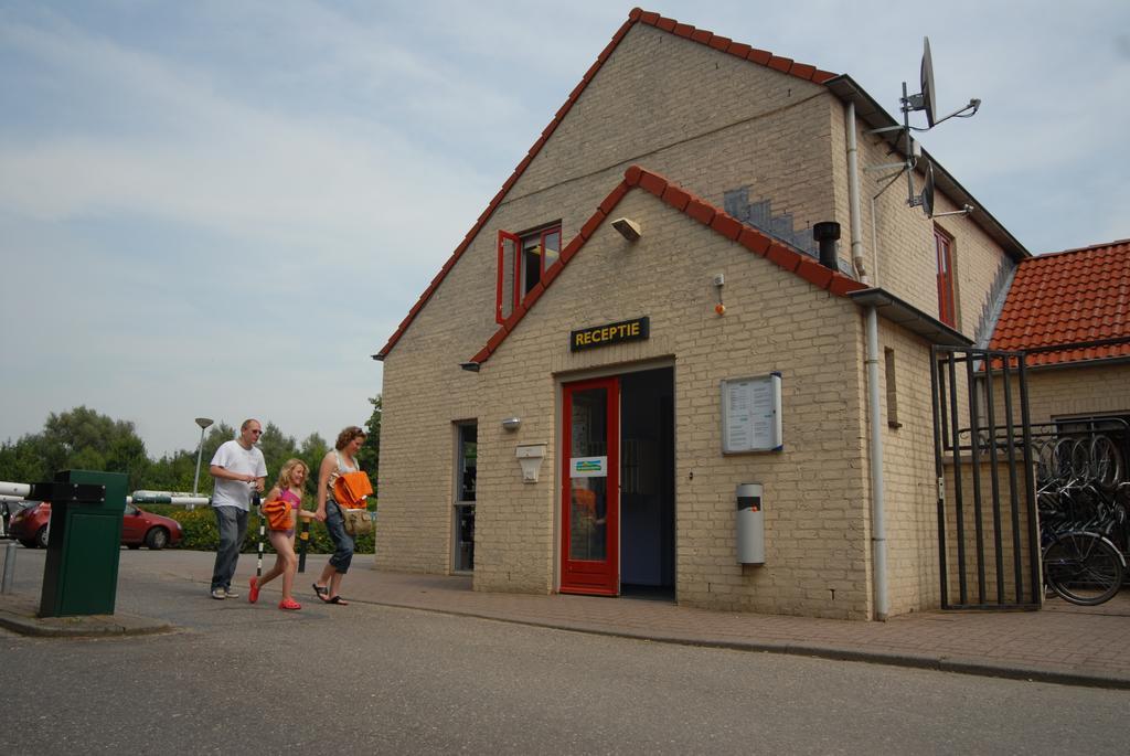 Vakantiepark De Groene Heuvels Ewijk Buitenkant foto